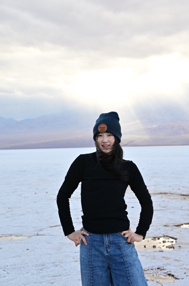 刘奕孜 Yizi Liu